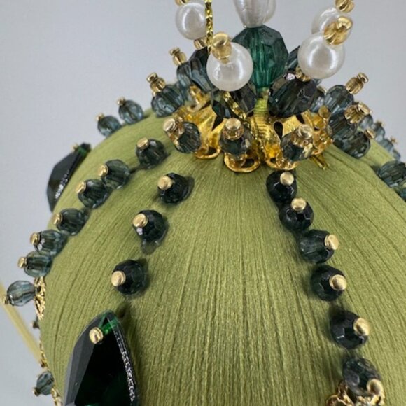 "Celtic Rain" Ornament - Picture 2 of 6